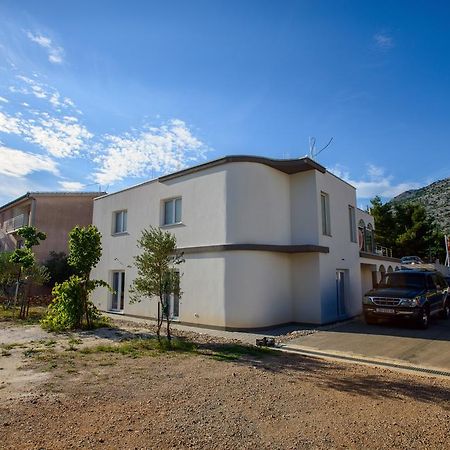 Rujno Apartments Starigrad Paklenica Exterior foto